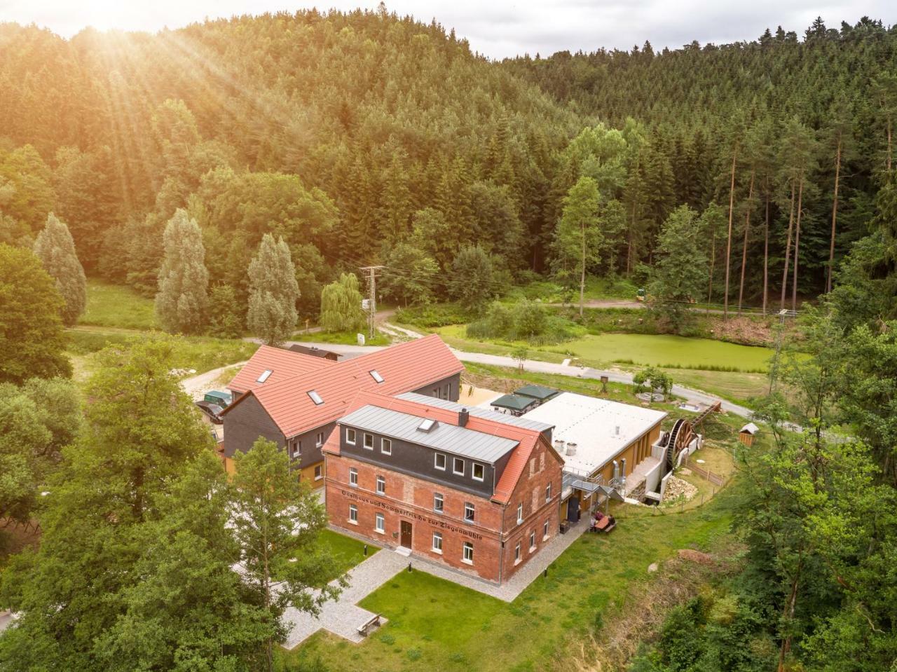 Brauereigasthof Ziegenmuehle Schleifreisen Exteriér fotografie